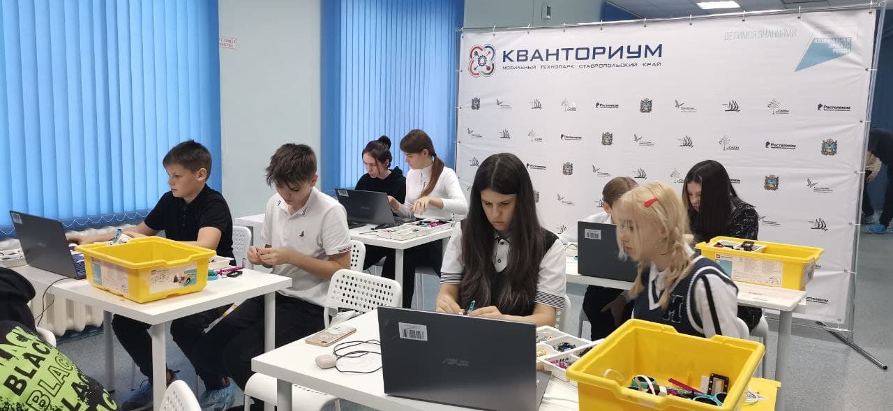 Подводим Итоги 2021 учебного года Подводим Итоги 2021 учебного года